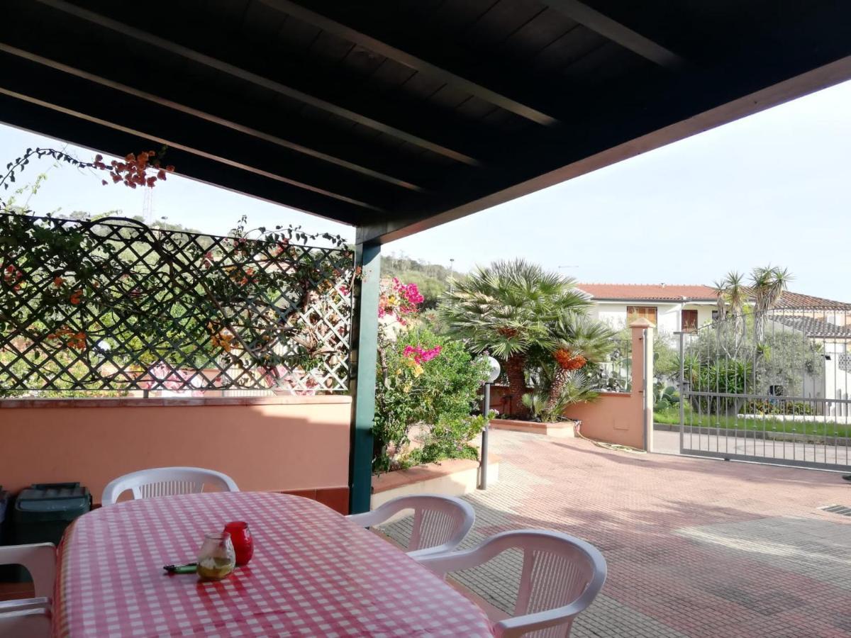 Arbatax Le Terrazze Sul Mare Aparthotel Exteriör bild